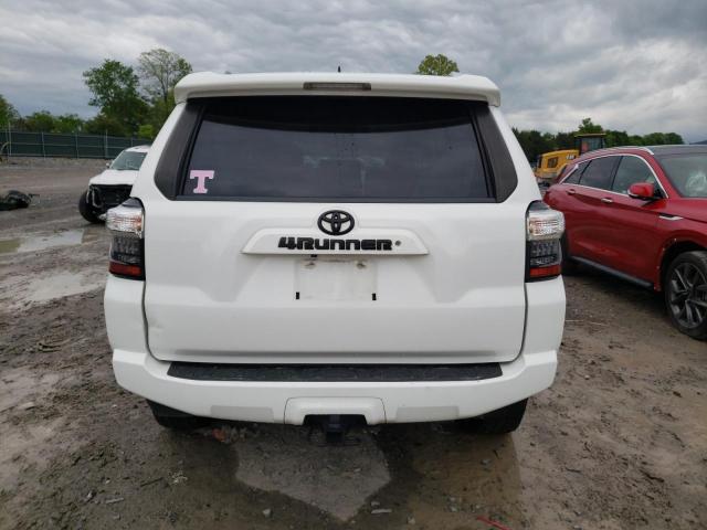 Photo 6 from auction – 2018 TOYOTA 4RUNNER SR with VIN JTEBU5JRXJ5547560