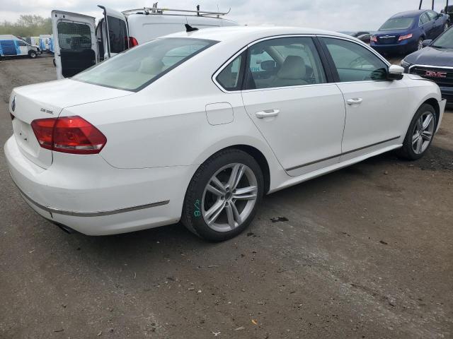 Photo 3 from auction – 2013 VOLKSWAGEN PASSAT SEL with VIN 1VWCM7A30DC053513