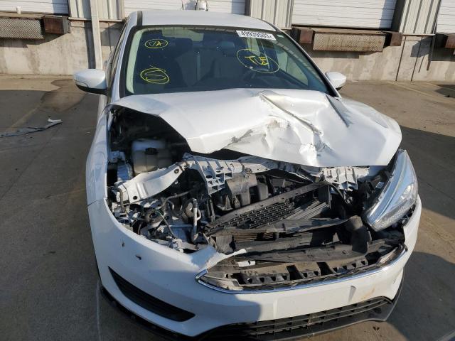 Photo 5 from auction – 2017 FORD FOCUS SE with VIN 1FADP3K2XHL296626