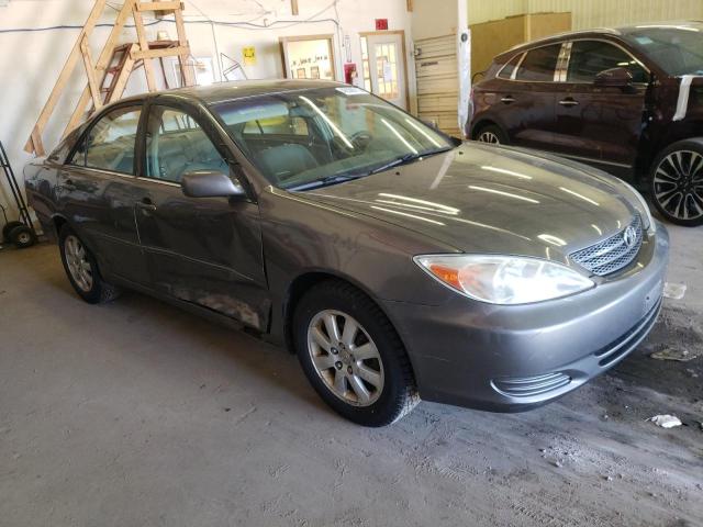 Photo 4 from auction – 2002 TOYOTA CAMRY LE with VIN 4T1BE30K02U606743