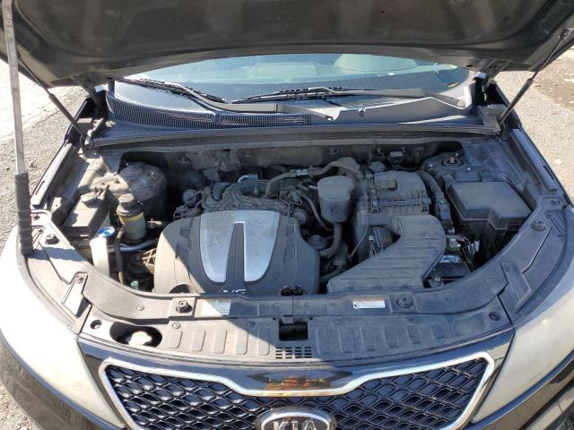 Photo 11 from auction – 2012 KIA SORENTO SX with VIN 5XYKWDA25CG195185