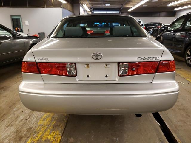 Photo 6 from auction – 2001 TOYOTA CAMRY CE with VIN 4T1BG22K01U120210
