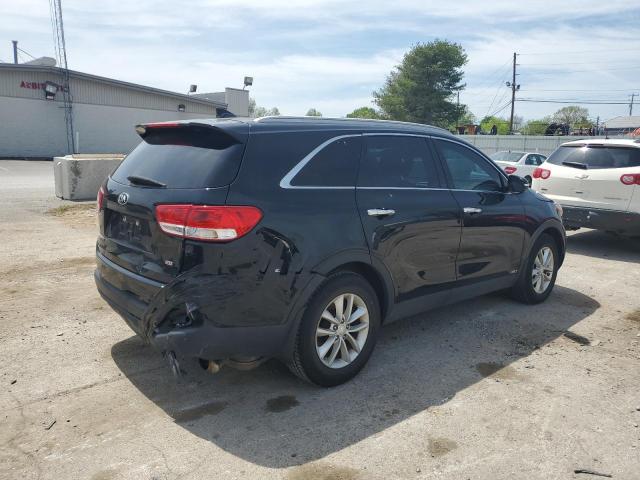 Photo 3 from auction – 2017 KIA SORENTO LX with VIN 5XYPGDA38HG325009