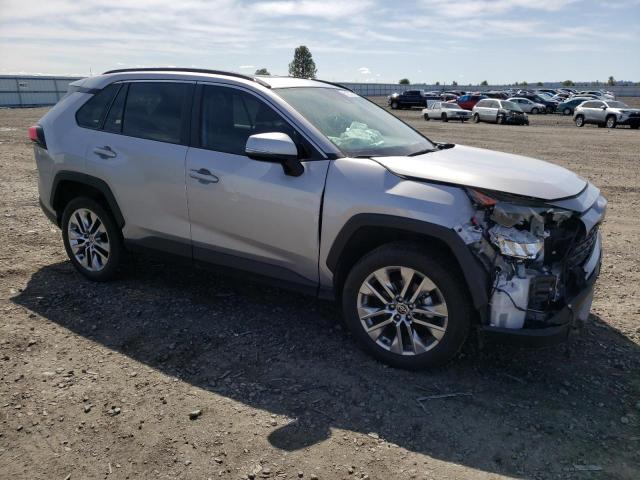 Photo 4 from auction – 2021 TOYOTA RAV4 XLE P with VIN 2T3A1RFV8MC256205