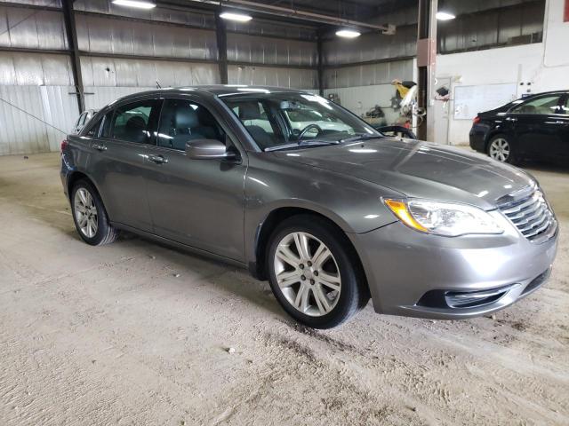 Photo 4 from auction – 2013 CHRYSLER 200 TOURIN with VIN 1C3CCBBB8DN614743