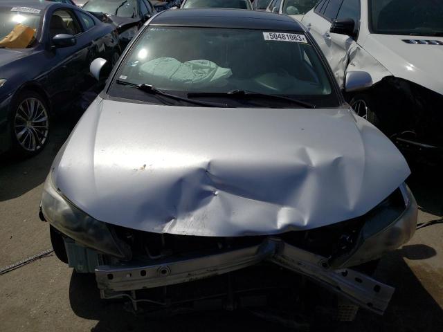 Photo 5 from auction – 2011 TOYOTA SCION TC with VIN JTKJF5C71B3011656
