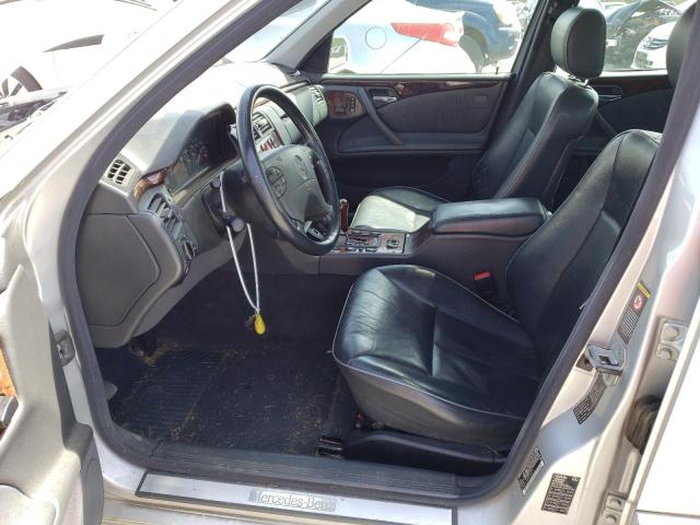 Photo 7 from auction – 2000 MERCEDES-BENZ E 320 with VIN WDBJF65J5YB104411