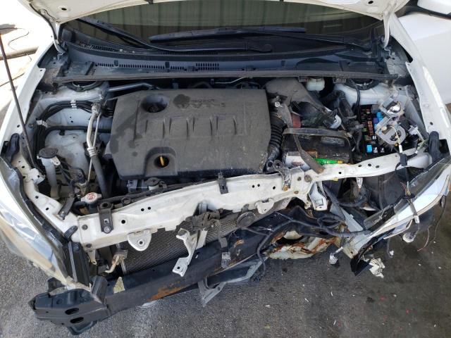 Photo 11 from auction – 2017 TOYOTA COROLLA L with VIN 5YFBURHE1HP715131
