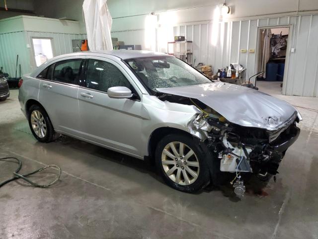 Photo 4 from auction – 2012 CHRYSLER 200 TOURIN with VIN 1C3CCBBB2CN236496