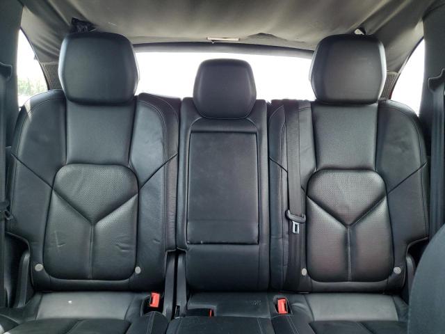 Photo 10 from auction – 2013 PORSCHE CAYENNE with VIN WP1AA2A25DLA04853