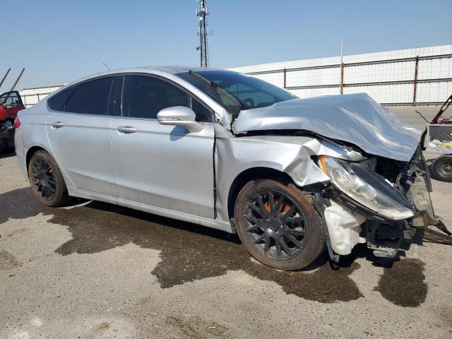 Photo 4 from auction – 2015 FORD FUSION SE with VIN 3FA6P0H78FR229449