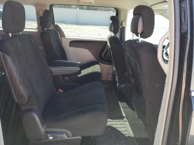 Photo 11 from auction – 2012 CHRYSLER TOWN & COU with VIN 2C4RC1BGXCR133101