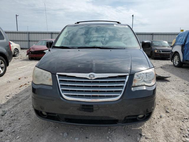 Photo 5 from auction – 2010 CHRYSLER TOWN & COU with VIN 2A4RR5D14AR310330