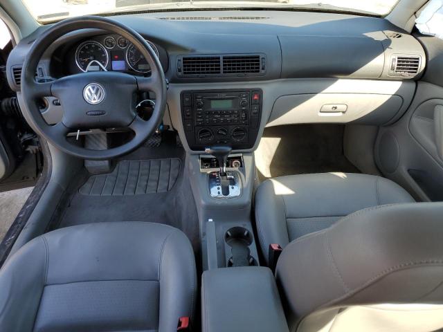 Photo 8 from auction – 2005 VOLKSWAGEN PASSAT GLS with VIN WVWAD63BX5E064355
