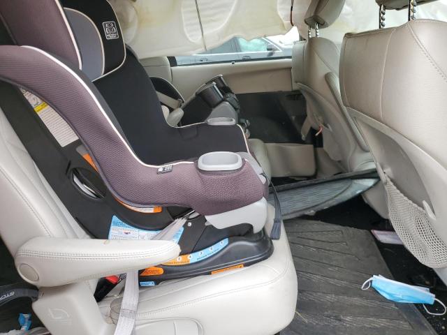 Photo 10 from auction – 2017 CHRYSLER PACIFICA T with VIN 2C4RC1BG0HR789038