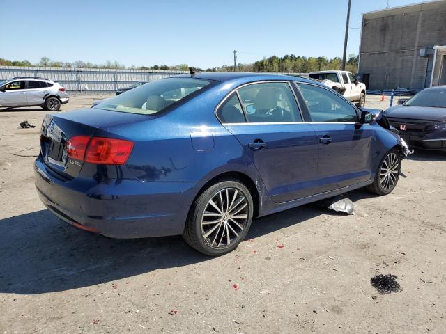 Photo 3 from auction – 2012 VOLKSWAGEN JETTA SEL with VIN 3VWLP7AJ3CM424814