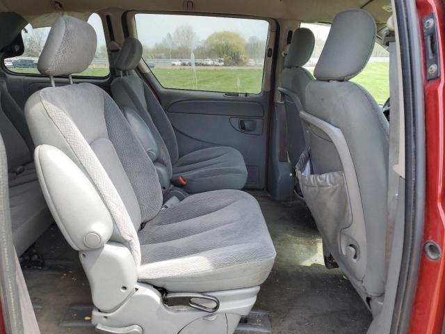 Photo 11 from auction – 2005 CHRYSLER TOWN & COU with VIN 1C4GP45R55B317650