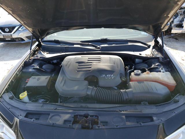 Photo 11 from auction – 2017 CHRYSLER 300 LIMITE with VIN 2C3CCARG9HH566566