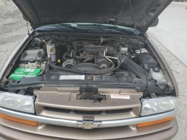 Photo 11 from auction – 2004 CHEVROLET BLAZER with VIN 1GNDT13X54K143650