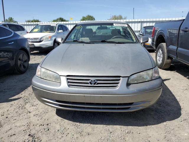 Photo 5 from auction – 1997 TOYOTA CAMRY LE with VIN JT2BF22K0V0053556