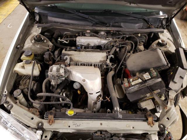 Photo 11 from auction – 2001 TOYOTA CAMRY CE with VIN 4T1BG22K01U120210