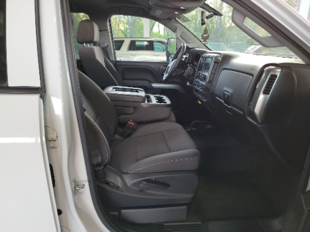 Photo 5 from auction – 2018 CHEVROLET SILVERADO with VIN 1GCVKREC4JZ169040