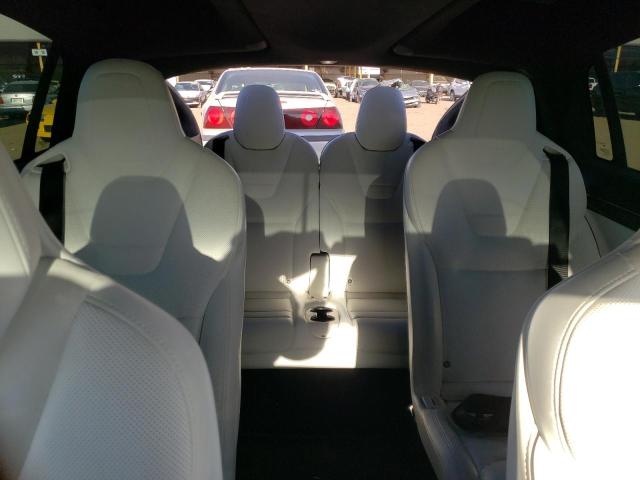 Photo 11 from auction – 2017 TESLA MODEL X with VIN 5YJXCBE20HF040331
