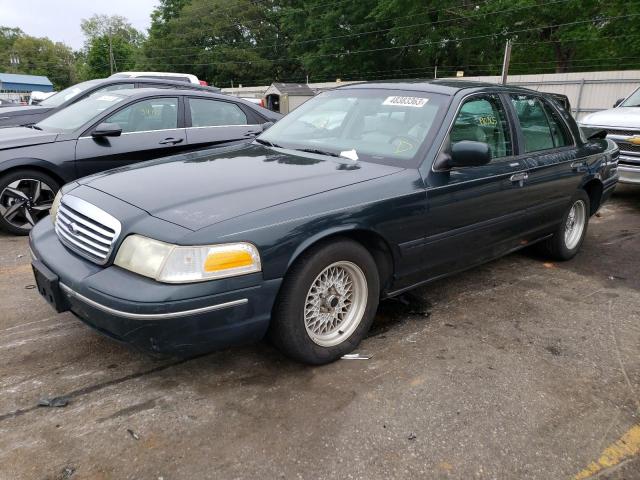 FORD CROWN VICT 1998 with VIN 2FAFP74W4WX102446 - Photo from auction