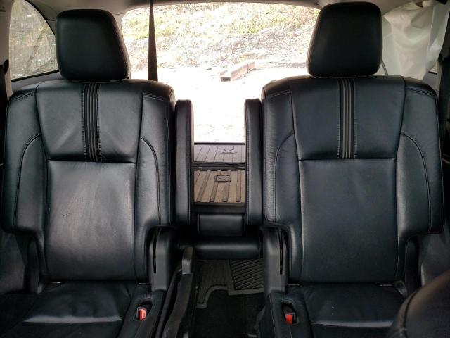 Photo 10 from auction – 2018 TOYOTA HIGHLANDER with VIN 5TDJZRFH9JS534981