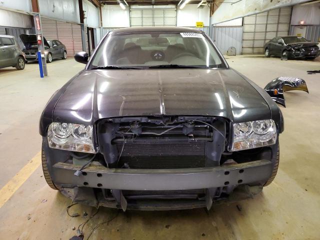 Photo 5 from auction – 2008 CHRYSLER 300 LX with VIN 2C3KA43R88H176989