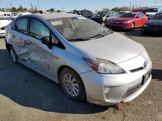 Photo 4 from auction – 2014 TOYOTA PRIUS PLUG with VIN JTDKN3DP6E3064651