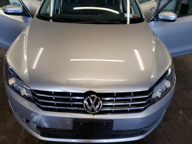 Photo 11 from auction – 2015 VOLKSWAGEN PASSAT SEL with VIN 1VWCT7A30FC046342