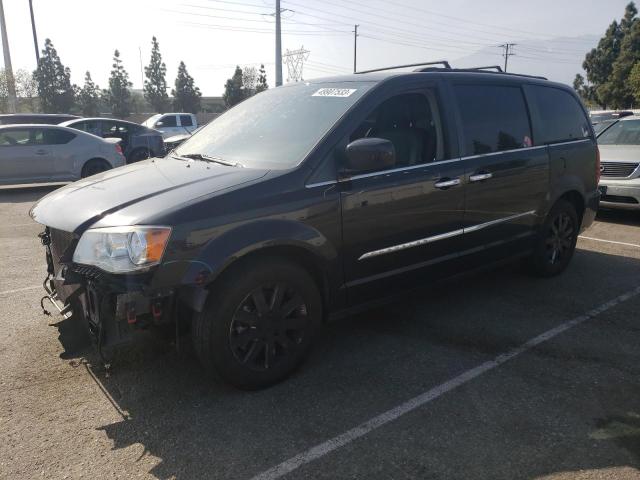 CHRYSLER TOWN & COU 2015 with VIN 2C4RC1BG8FR711023 - Photo from auction
