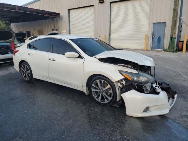 Photo 4 from auction – 2017 NISSAN ALTIMA 2.5 with VIN 1N4AL3AP5HC168466