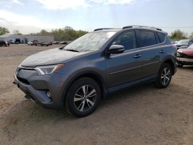 TOYOTA RAV4 XLE 2017 with VIN JTMRFREV4HD201838 - Photo from auction