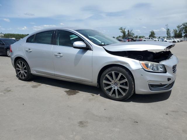Photo 4 from auction – 2016 VOLVO S60 PREMIE with VIN LYV402FK0GB101736