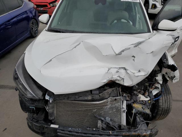 Photo 12 from auction – 2020 HYUNDAI TUCSON SE with VIN KM8J23A48LU257594