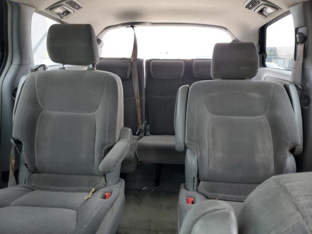 Photo 10 from auction – 2004 TOYOTA SIENNA CE with VIN 5TDZA23C14S054593