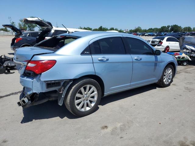 Photo 3 from auction – 2014 CHRYSLER 200 TOURIN with VIN 1C3CCBBG0EN115402