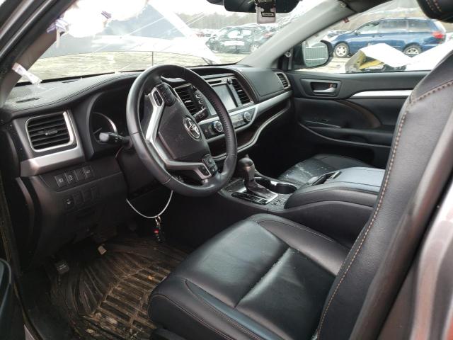 Photo 7 from auction – 2019 TOYOTA HIGHLANDER with VIN 5TDJZRFH3KS599553