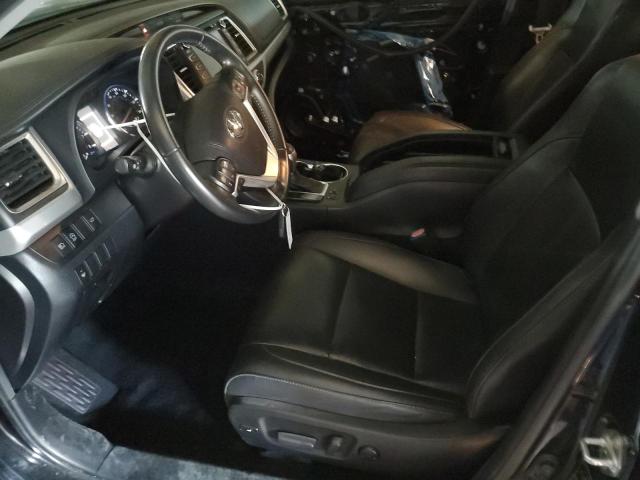 Photo 7 from auction – 2019 TOYOTA HIGHLANDER with VIN 5TDJZRFH8KS717435