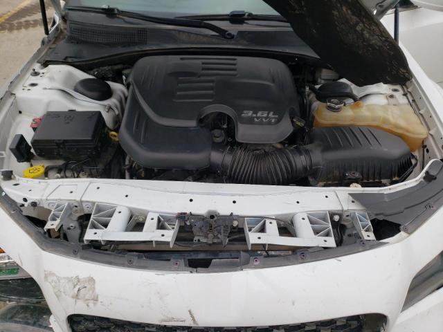 Фото 11 с аукциона – 2013 CHRYSLER 300 S с VIN 2C3CCABG0DH707822
