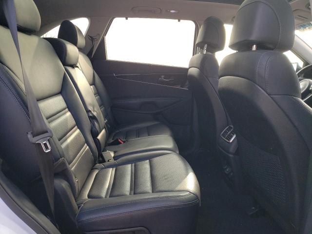 Photo 11 from auction – 2017 KIA SORENTO EX with VIN 5XYPHDA59HG295727