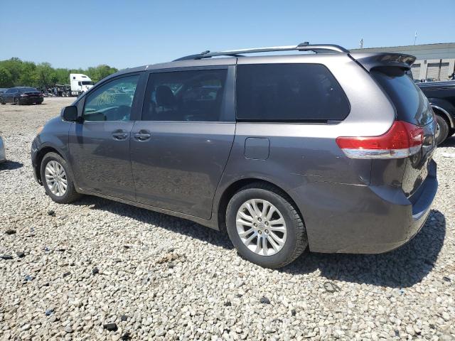 Photo 2 from auction – 2012 TOYOTA SIENNA XLE with VIN 5TDYK3DC7CS178170