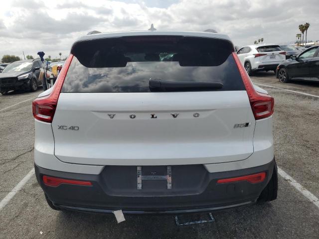 Photo 6 from auction – 2023 VOLVO XC40 CORE with VIN YV4L12UX7P2943950