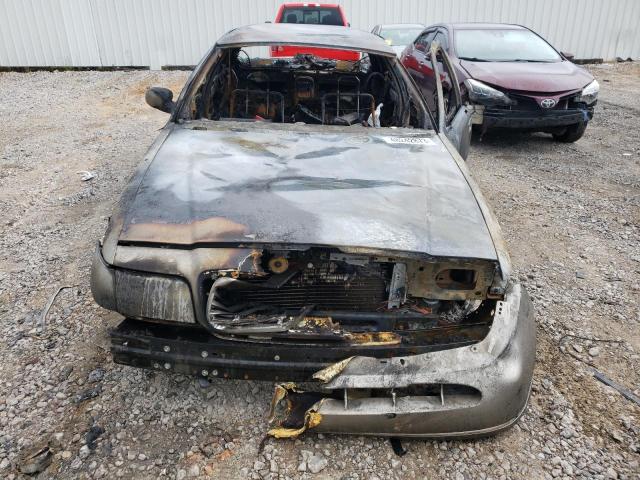 Photo 5 from auction – 2003 FORD CROWN VICT with VIN 2FAFP74W03X160985