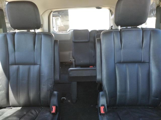 Photo 10 from auction – 2014 CHRYSLER TOWN & CNT with VIN 2C4RC1BG7ER269172