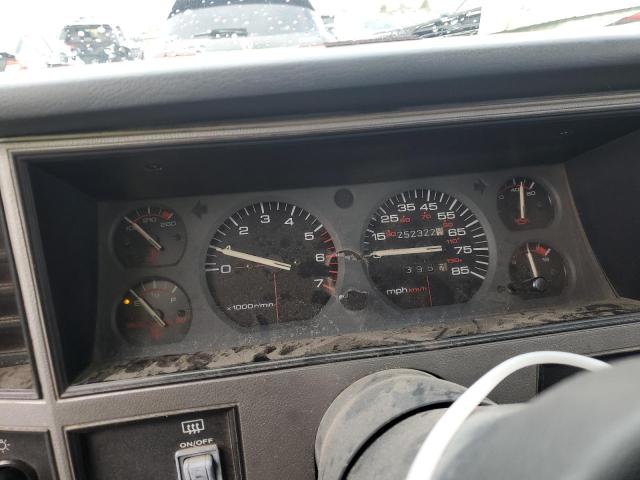 Photo 9 from auction – 1992 JEEP CHEROKEE L with VIN 1J4FJ58S6NL253463