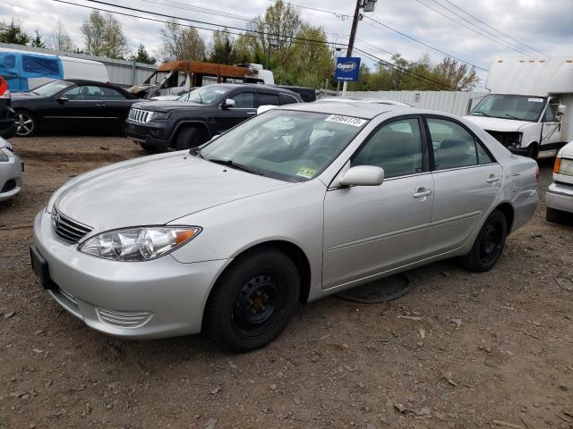 TOYOTA CAMRY 2005 with VIN 4T1BE32K65U579288 - Photo from auction