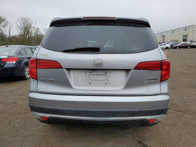 Photo 6 from auction – 2017 HONDA PILOT TOUR with VIN 5FNYF6H98HB062346